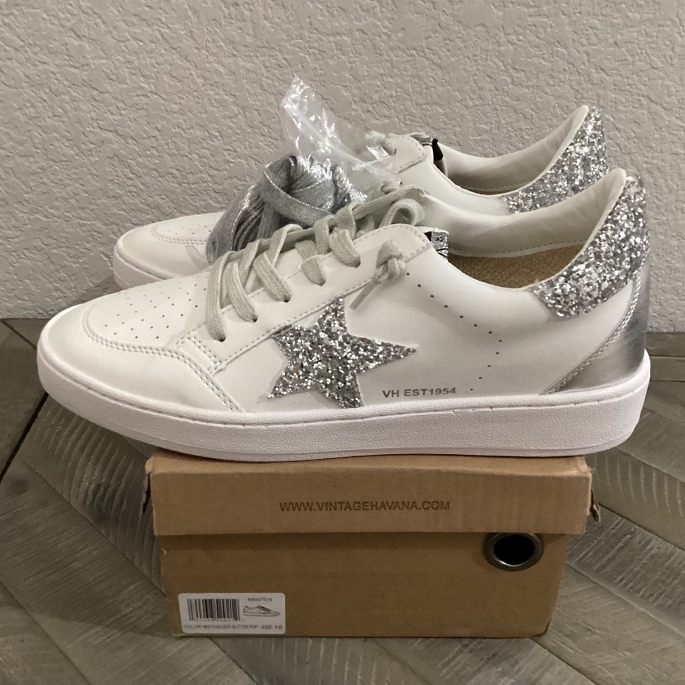 Vintage Havana Kristen Glitter Sneaker (Women), size 10
